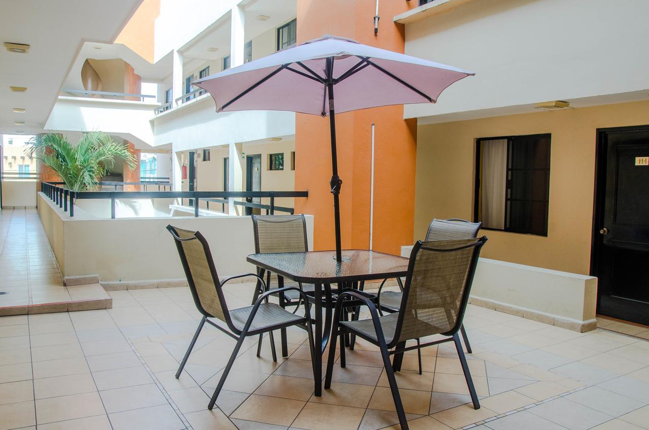 Puerto Bello Hotel Tampico Exterior photo
